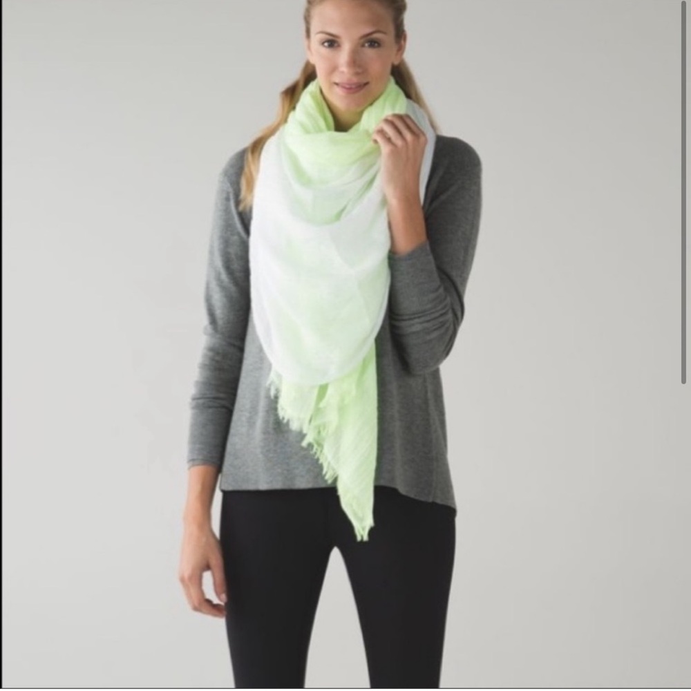 Lululemon Warrior Scarf Neon Ombré OS